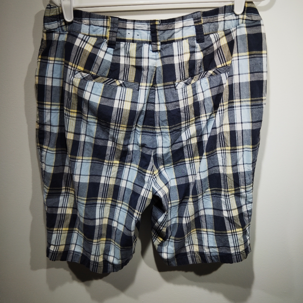 cj banks ladies short size 14W